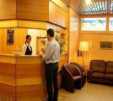 Hotel Lugano Milán